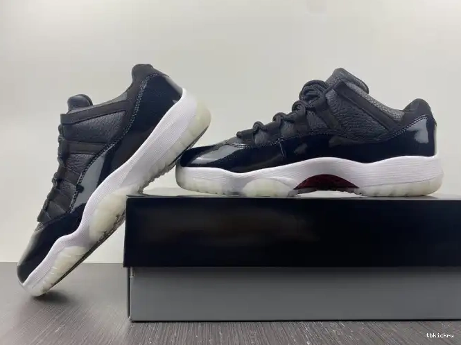 Reps TBK AV2187-001 Low Retro Jordan 11 72-10 Air 0523